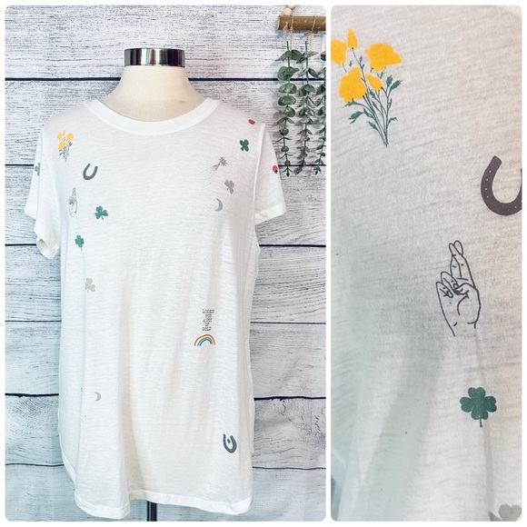 Lucky Brand Women's Good Luck Symbols Good Fortune Tee T Shirt Clover Large - Picture 1 of 12